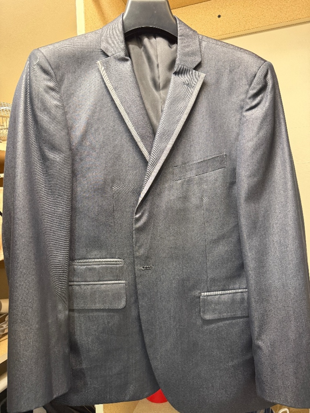 Stylish Silver/Gray Ron Chereskin Men's Sport Coat - 40S - fancy lapel